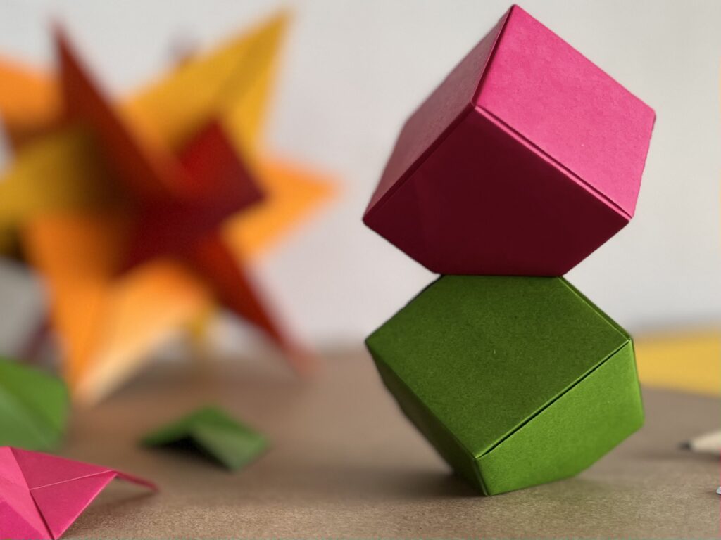 Cours privé d’arts créatifs avec DesignPapierAVD, offrant un accompagnement personnalisé pour chaque participant